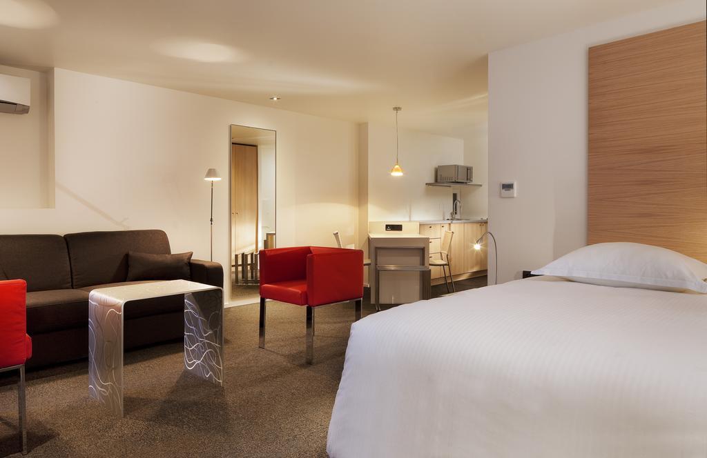 Hotel Le Pavillon 7 Obernai Bagian luar foto