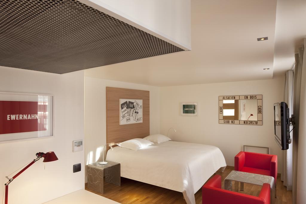 Hotel Le Pavillon 7 Obernai Ruang foto
